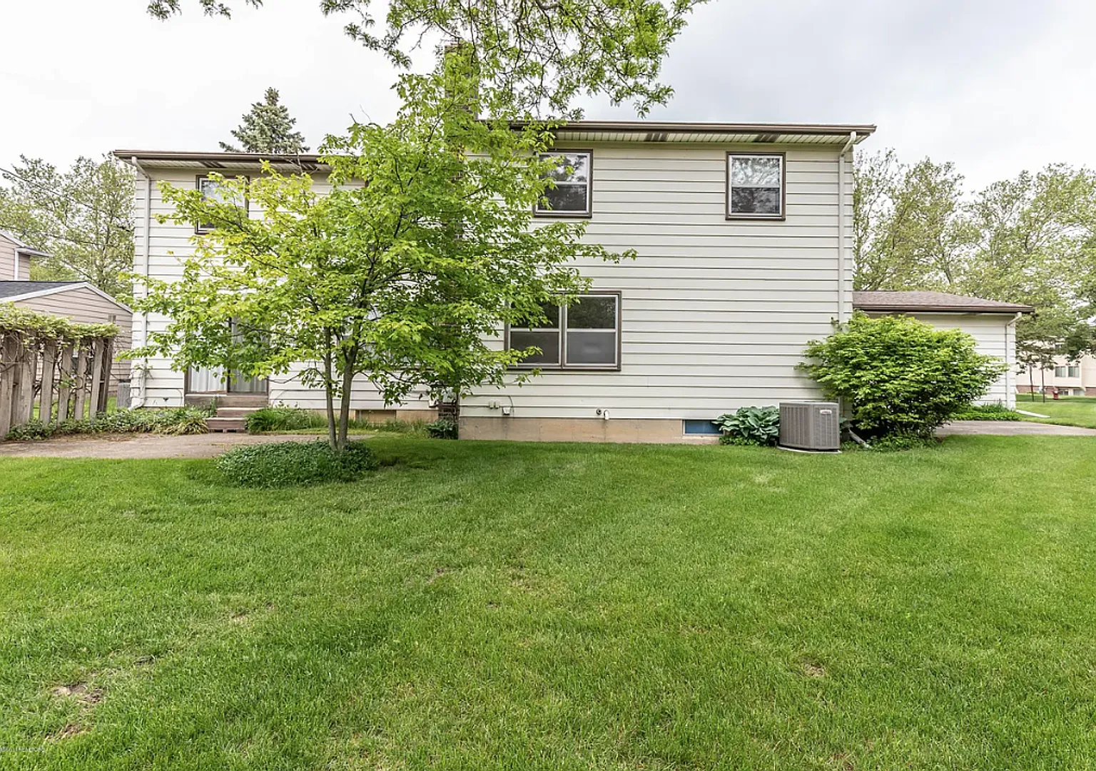 Fully Remodeled 3-Bedroom Home in East Lansing Move-In Ready (section 8 approved) — Photo 4