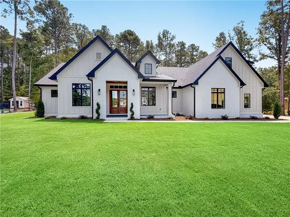 138 Chapel Springs Dr, Eatonton, GA 31024