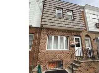 2425 S American St, Philadelphia, PA 19148