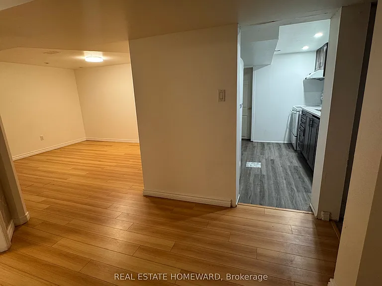 30 Marchington Cir #BASEMENT — Photo 3