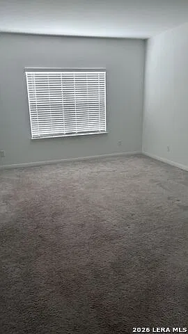 5 bed, 3.5 bath, 2470 sqft, $2,700 — Photo 3