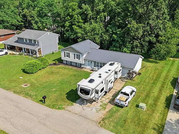 3rd image of 2539 Wedgewood Dr