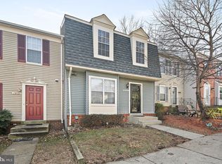 19105 Cherry Bend Dr, Germantown, MD 20874