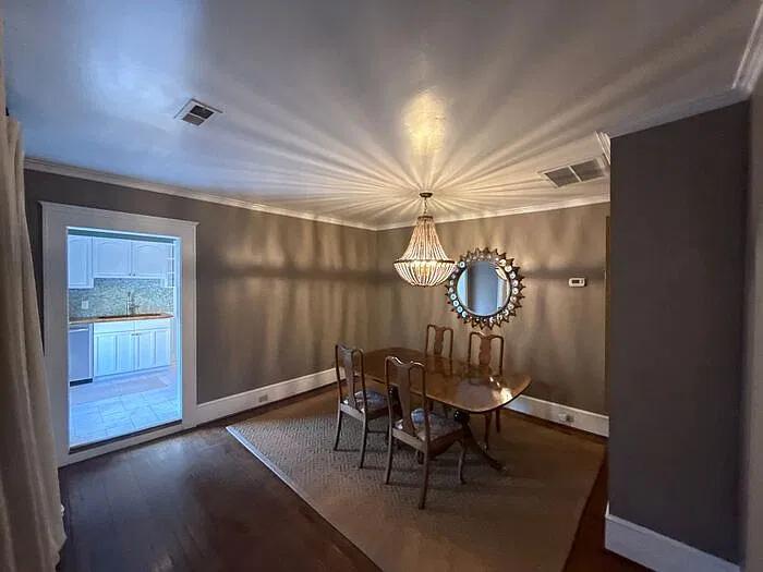 2 bed, 1.0 bath, 1007 sqft, $2,500 — Photo 2