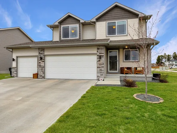 1102 Luther Dr, Adel, IA 50003