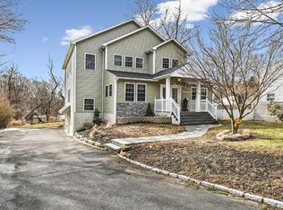 52 Carrell Rd, Randolph, NJ 07869