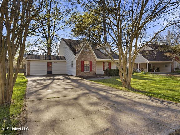 2nd image of 3037 Willow Dr