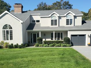 87 Gould St, East Hampton, NY 11937