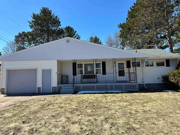505 Schoolcraft Rd, Marquette, MI 49855