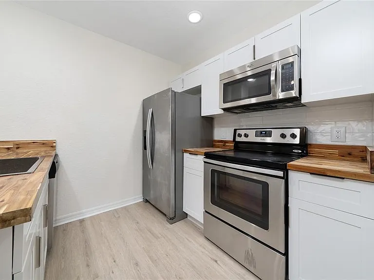2611 Gala Rd N #106 — Photo 9