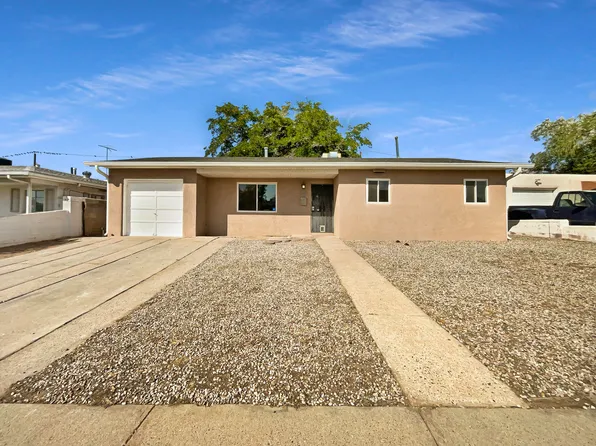 5905 La Corrida Rd NE, Albuquerque, NM 87110