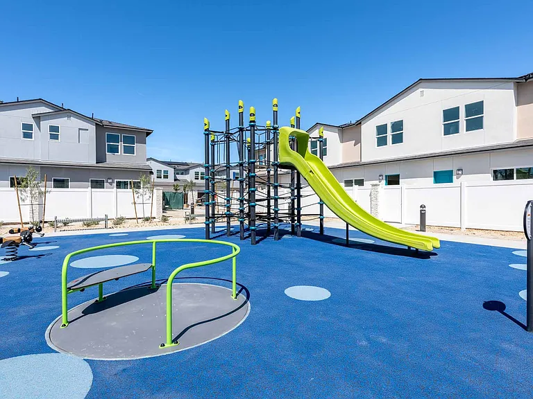 Desert Meadows Townhomes — Photo 20