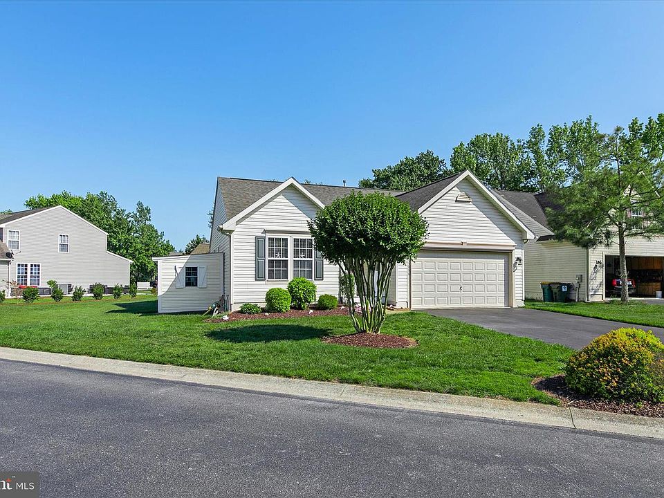 1st image of 37956 William Chandler Blvd