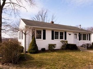 320 Quincy St, Fall River, MA 02720