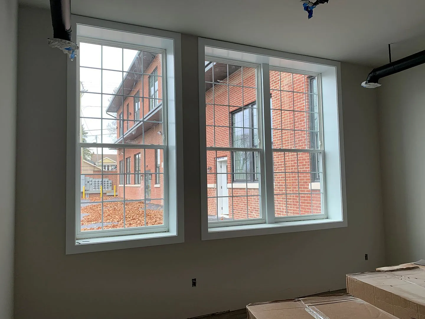 Flats on East — Photo 2
