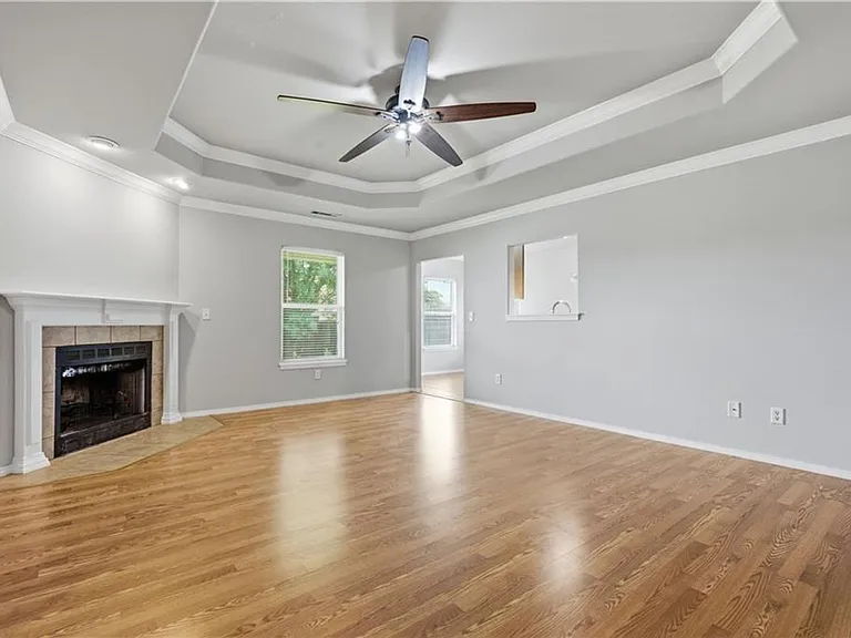 6402 High Meadow Blvd — Photo 4