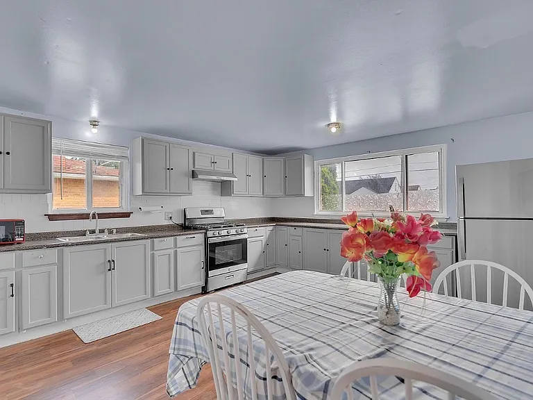 1294 George Urban Blvd #1 — Photo 3