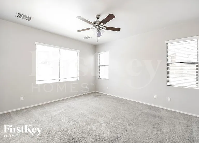 4191 E Velasco St — Photo 8