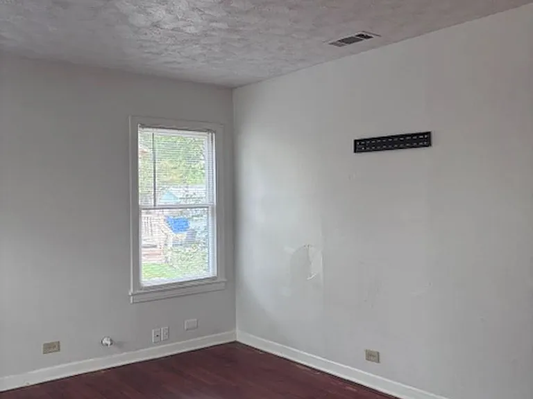 2607 W Craig Pl — Photo 18