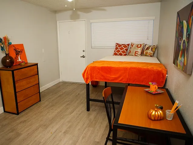 Capri Apartments at Eugene — Photo 7