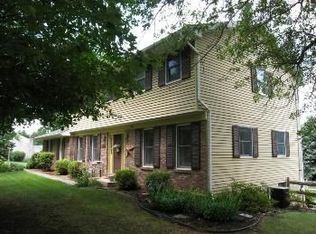 1301 Kenstar Dr, Landisville, PA 17538