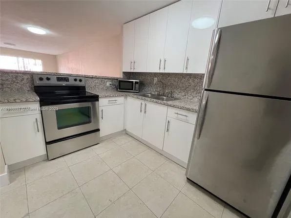 17555 NW 7th Ave #17555, Miami Gardens, FL 33169