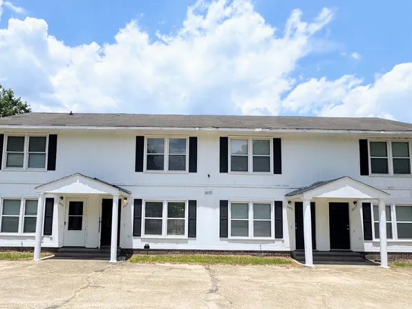 6633 Abbey Ln, Fayetteville, NC 28311