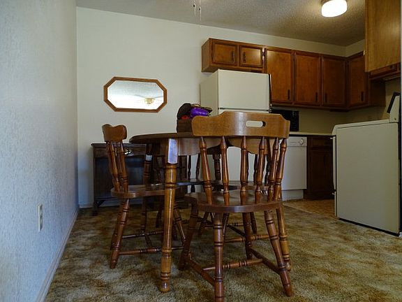 4th image of 1500 Evergreen Ave APT 14