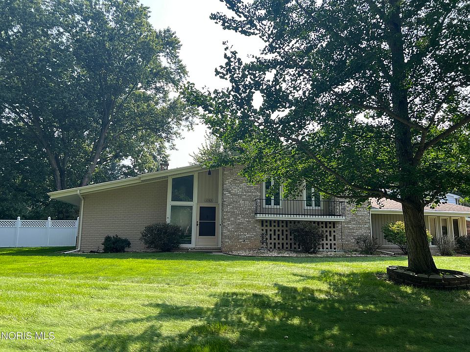1st image of 1763 Fallbrook Rd