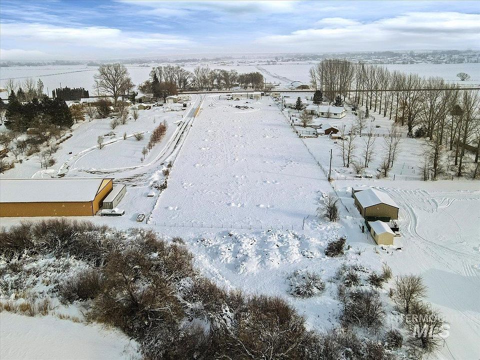 1st image of 4003 C St #93