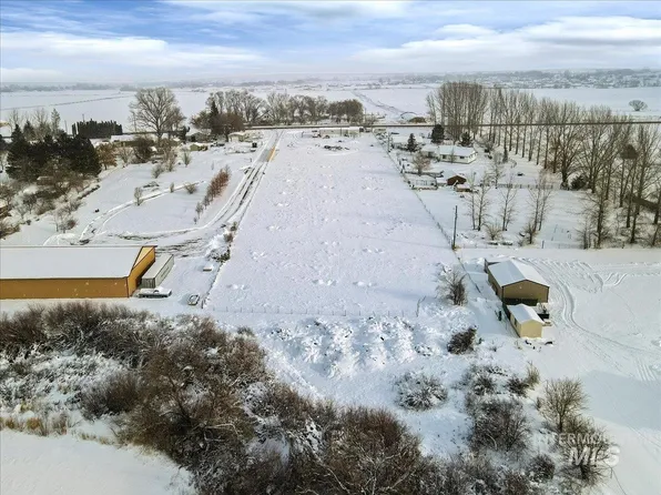 4003 C St #93, Filer, ID 83328
