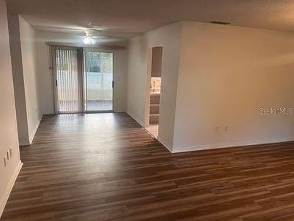 3rd image of 17624 SE 108th Ter