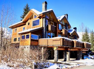 125 Garmisch Rd, Girdwood, AK 99587