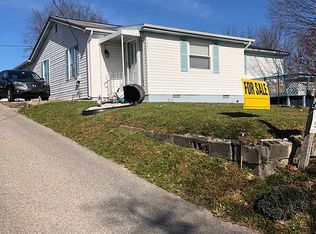 1024 Glenview Rd, Crab Orchard, WV 25827