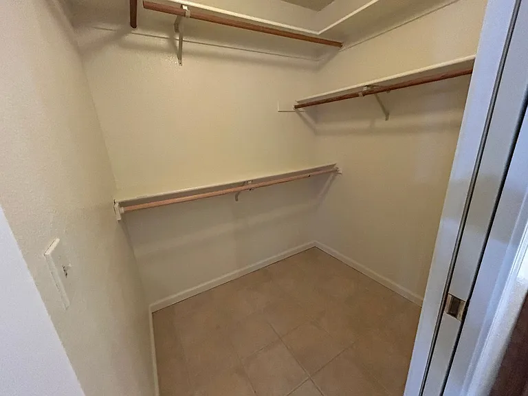 3190 Driftstone Dr — Photo 19