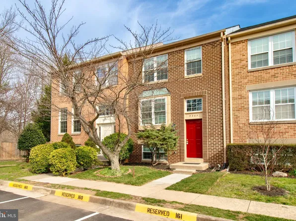 5203 Martinique Ln, Alexandria, VA 22315
