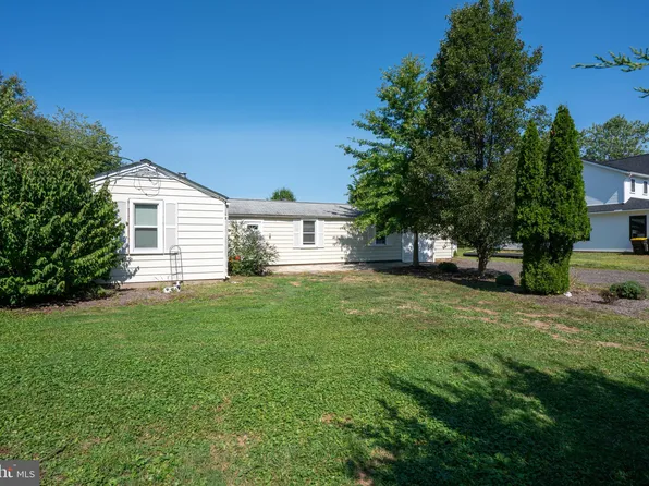 419 Fairhill Rd, Hatfield, PA 19440