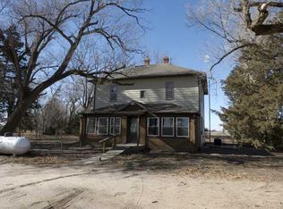 10416 N Burmac Rd, Moundridge, KS 67107