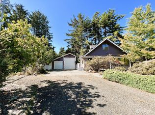 751 Mount Olympus Ave SE, Ocean Shores, WA