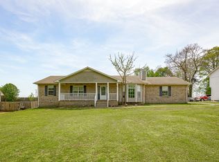 615 Good Hope Cemetery Rd, Oak Grove, KY 42262