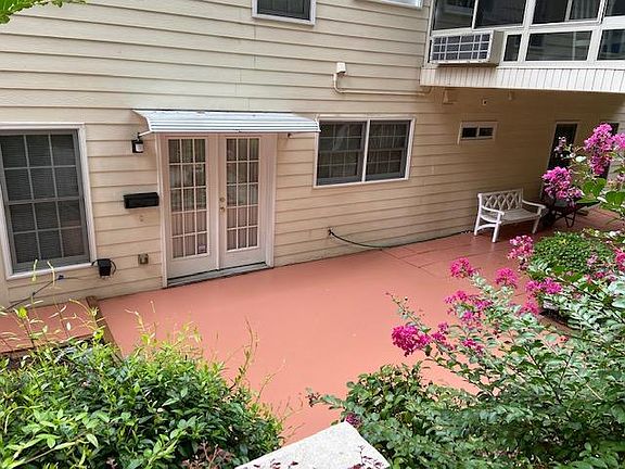 5th image of 2910 Arbor Creek Ln #2-A