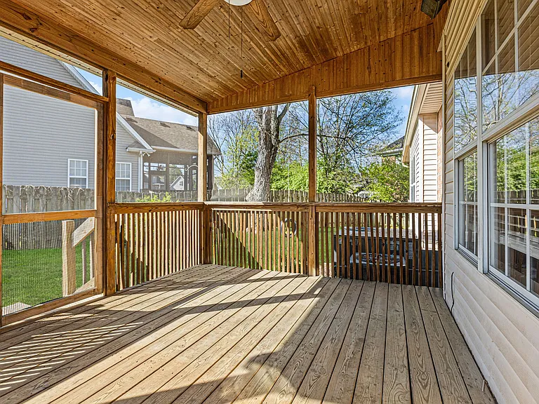142 Big Ben Ct — Photo 33