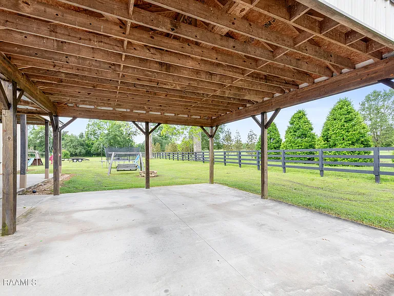 1120 E Butcher Switch Rd — Photo 28