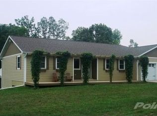 585 Basler Rd, Cobden, IL 62920