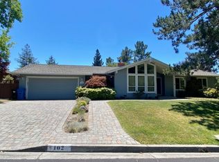 102 David Dr, Moraga, CA 94556