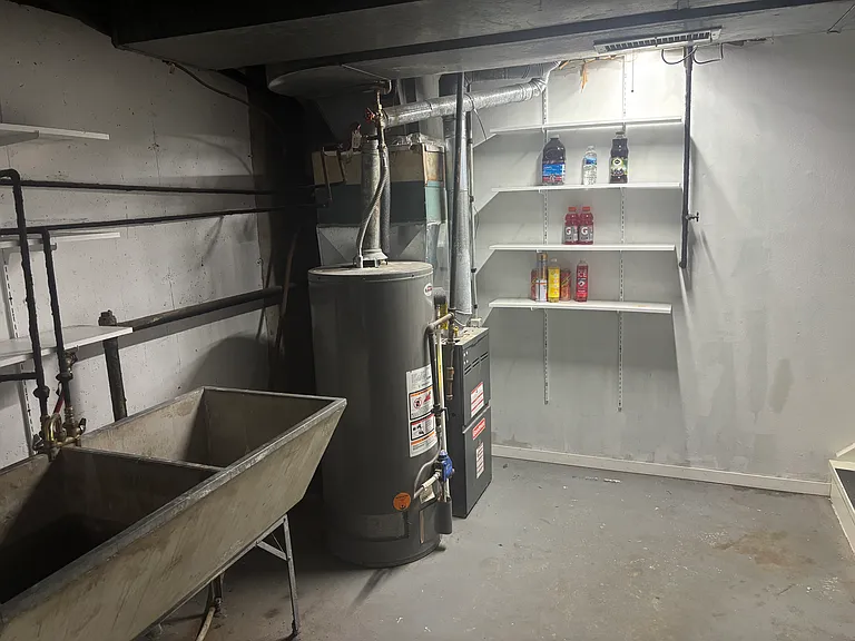5807 Garrett Ln #3 — Photo 15