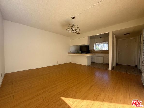 1131 Elm Ave APT G