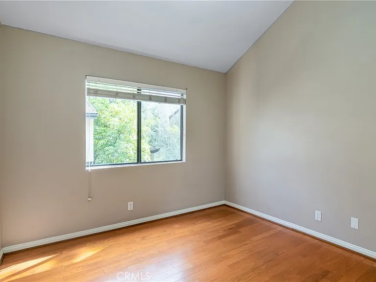 21820 Marylee St #225 — Photo 20