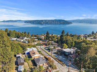 10127 Waters Ave S, Seattle, WA