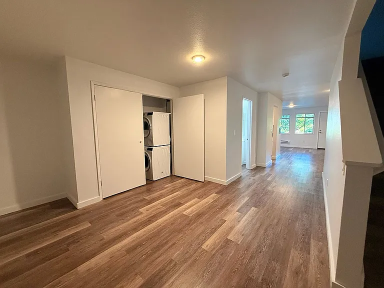 Baker 38 Apartments — Photo 14